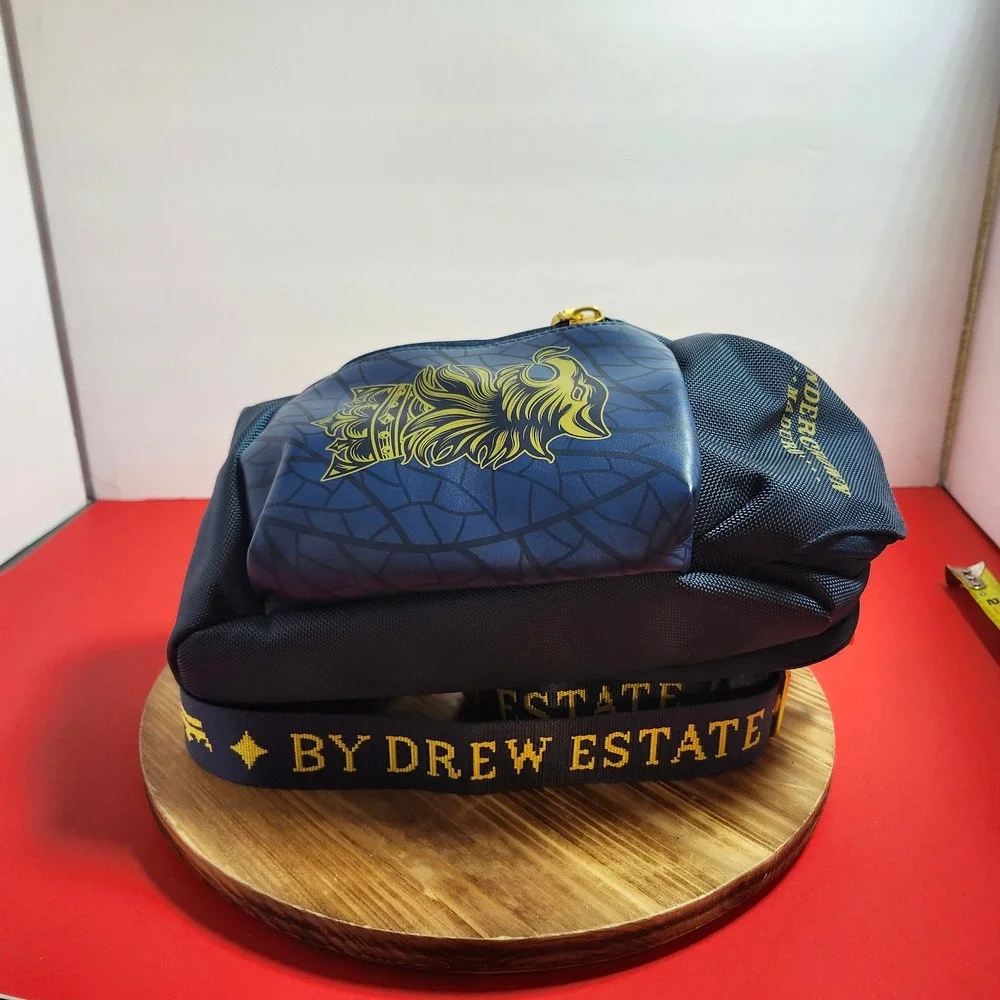 Drew Estate Undercrown Maduro Sling Bag Navy Blue Gold Crossbody Pack Mens‎